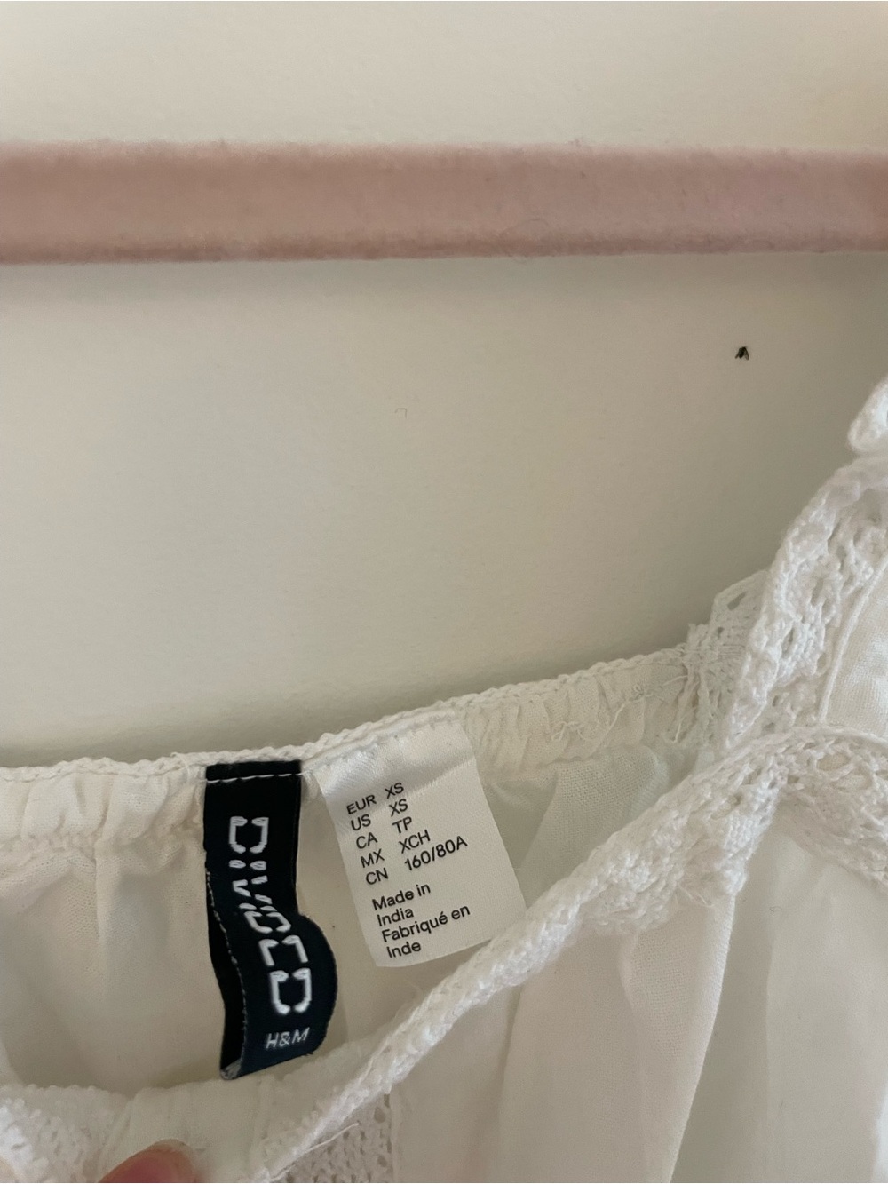 H&M Button Front Tank Top - Picture 2 of 2